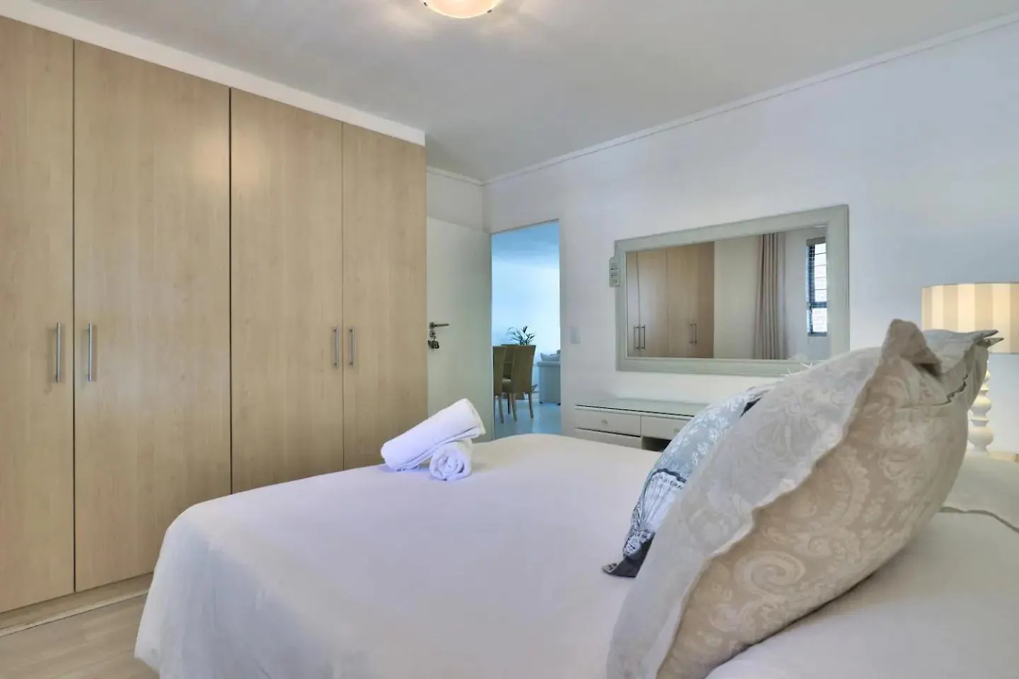 Stylish Sea-Facing Apartment With Underground Parking Κέιπ Τάουν Νότια Αφρική